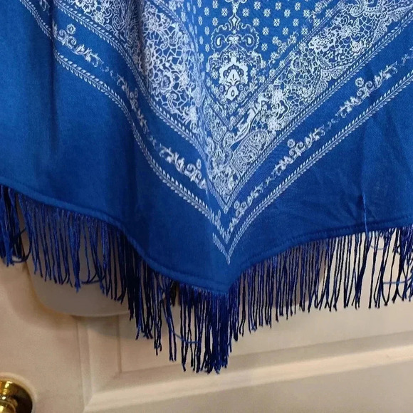 TAKE 50% OFF ABSOLUTELY FAMOUS Bohemian Western top (#830) - Picture 4 of 6